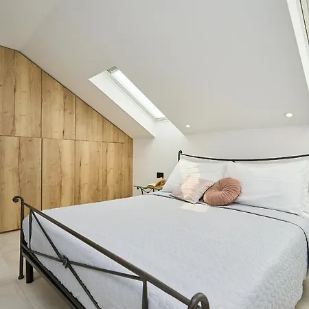 Hedera Estate, Hedera *