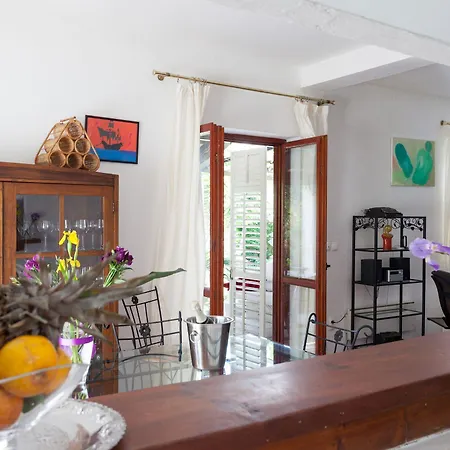 Villa Hedera Estate, Hedera *