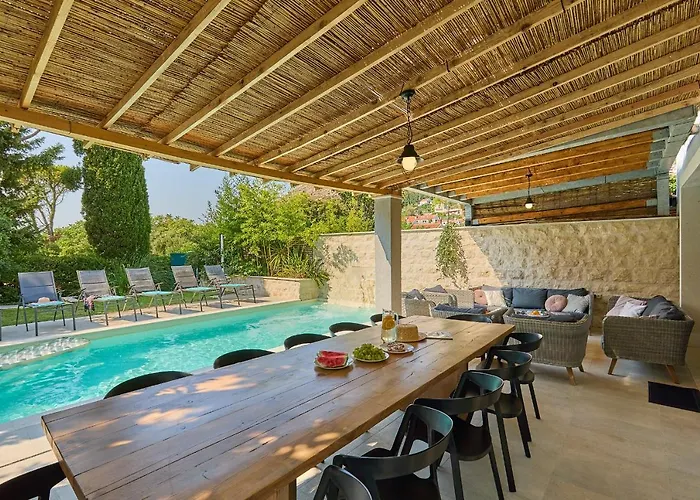 빌라 Hedera Estate, Hedera *