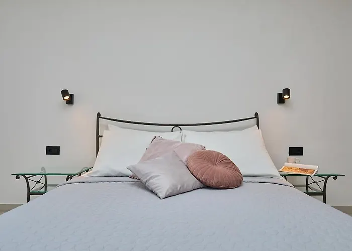 Hedera Estate, Hedera Villa