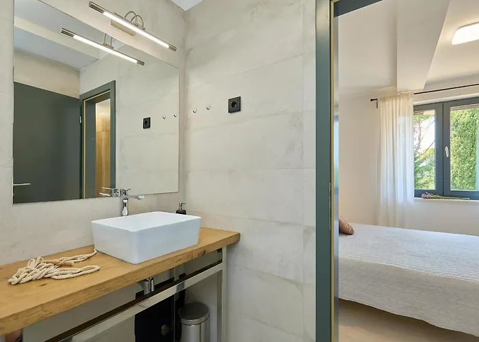 Villa Hedera Estate, Hedera *