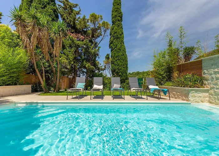 Villa Hedera Estate, Hedera Ragusa