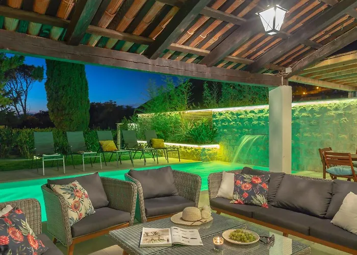 Hedera Estate, Hedera Villa Ragusa