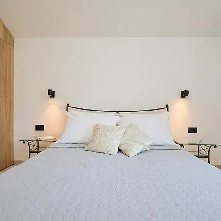 Hedera Estate, Hedera Villa Ragusa